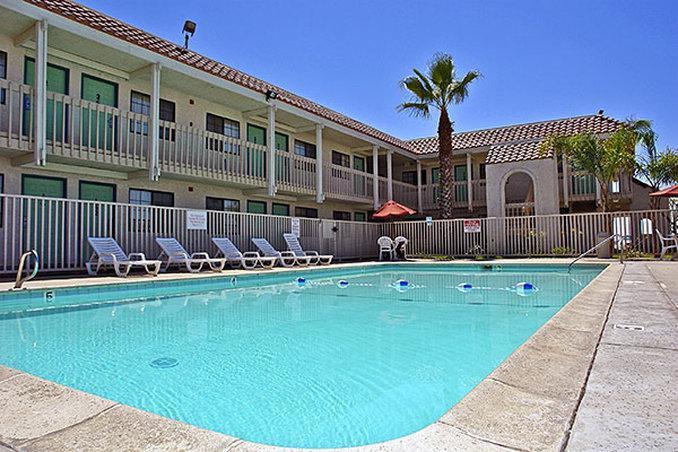 Vagabond Inn Buttonwillow North I-5 외부 사진