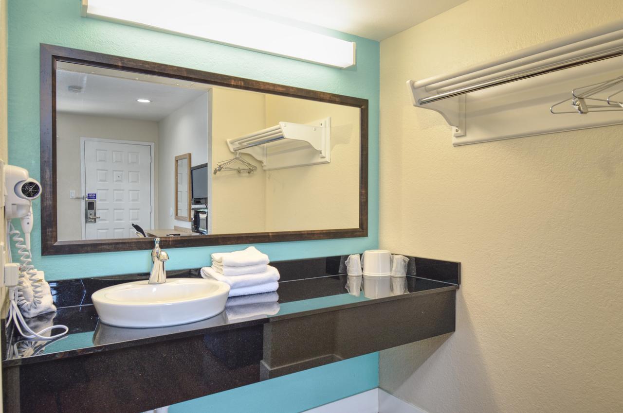 Vagabond Inn Buttonwillow North I-5 외부 사진