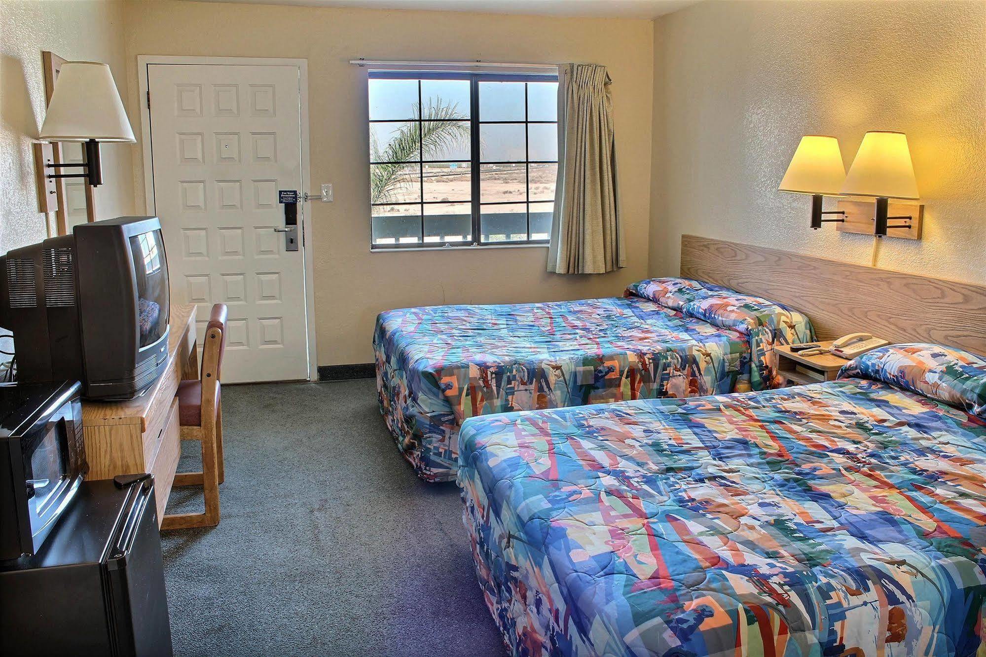 Vagabond Inn Buttonwillow North I-5 외부 사진