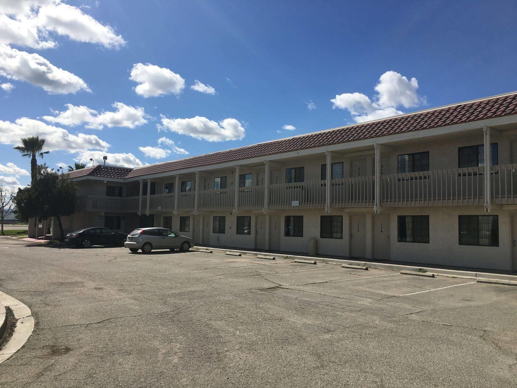 Vagabond Inn Buttonwillow North I-5 외부 사진