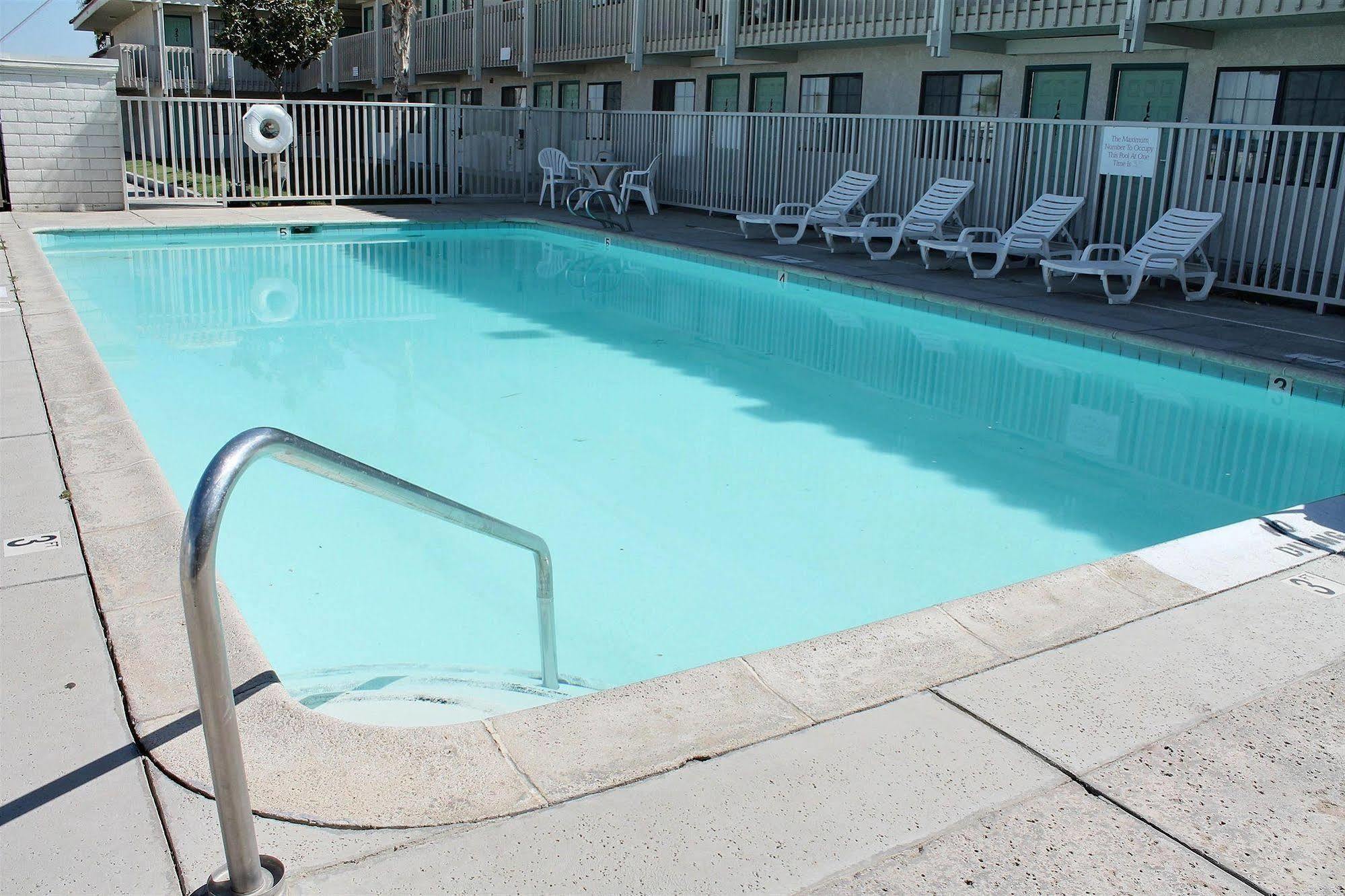 Vagabond Inn Buttonwillow North I-5 외부 사진